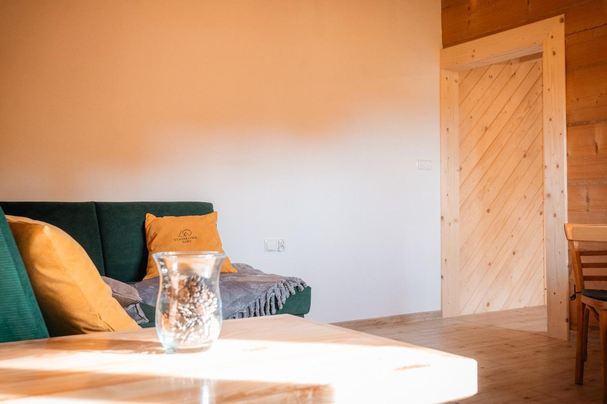 Apartamenty Dwupoziomowe Stasikowe Izby 부코비나 타트잔스카 외부 사진