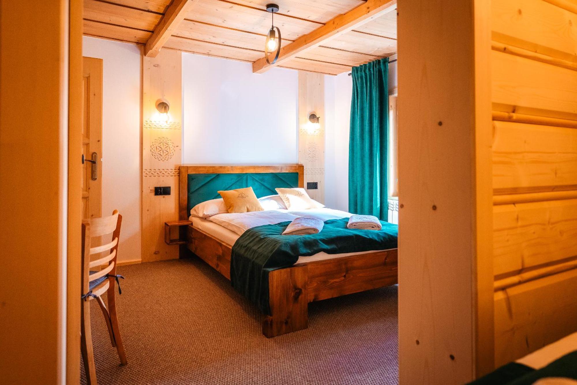 Apartamenty Dwupoziomowe Stasikowe Izby 부코비나 타트잔스카 외부 사진